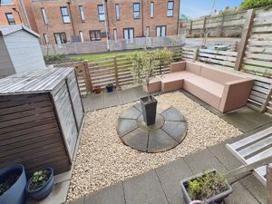 Photo 8- click for photo gallery